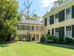 Charming Residence in the Historic District of Bardstown